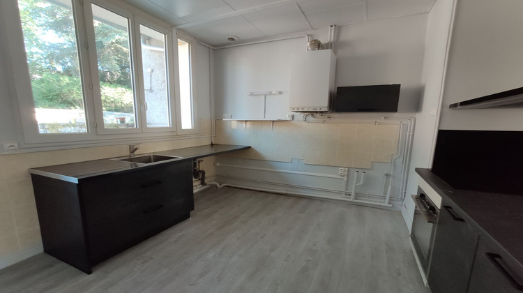 Ma-Cabane - Location Appartement GUERET, 59 m²
