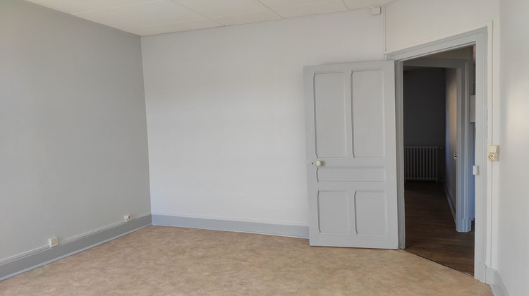 Ma-Cabane - Location Appartement GUERET, 59 m²