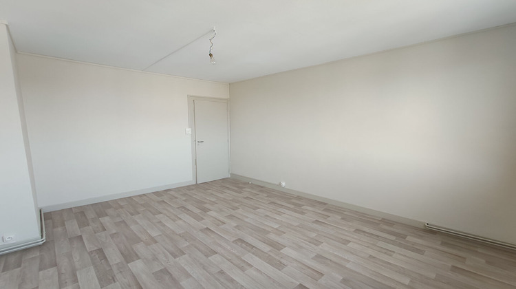 Ma-Cabane - Location Appartement GUERET, 55 m²