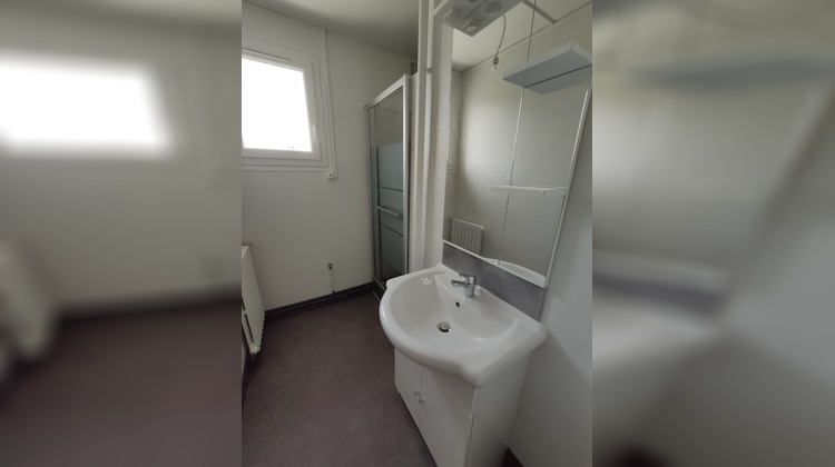 Ma-Cabane - Location Appartement GUERET, 55 m²