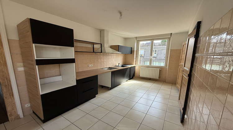 Ma-Cabane - Location Appartement GUERET, 212 m²