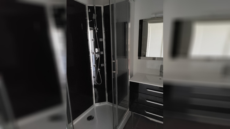 Ma-Cabane - Location Appartement GUERET, 30 m²