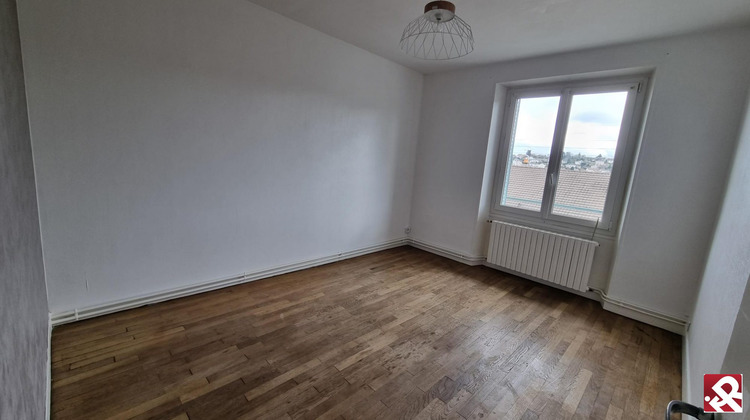 Ma-Cabane - Location Appartement Guéret, 54 m²