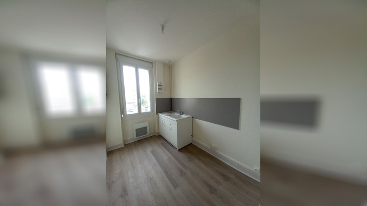 Ma-Cabane - Location Appartement GUEUGNON, 62 m²