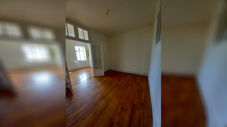 Ma-Cabane - Location Appartement GUEUGNON, 49 m²