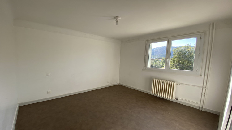 Ma-Cabane - Location Appartement Guilherand-granges, 54 m²