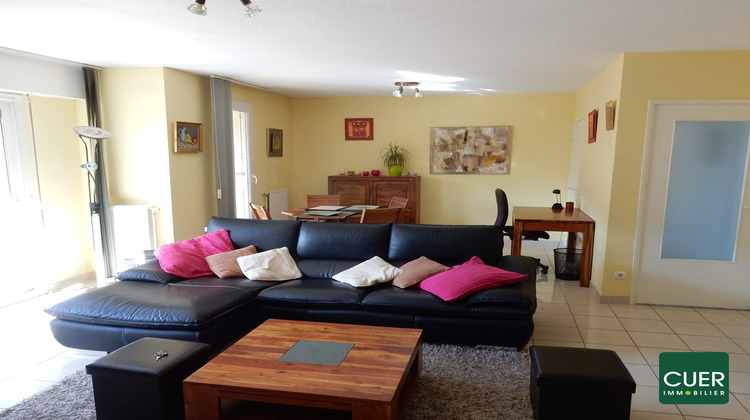 Ma-Cabane - Location Appartement GUILHERAND-GRANGES, 95 m²