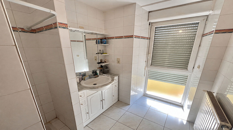 Ma-Cabane - Location Appartement GUIPEL, 75 m²