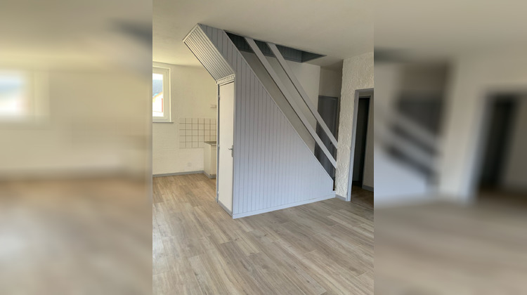 Ma-Cabane - Location Appartement Guise, 58 m²