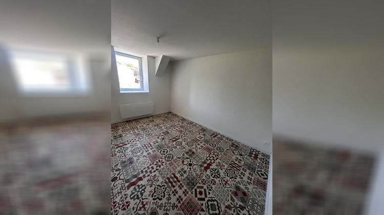 Ma-Cabane - Location Appartement Guise, 83 m²