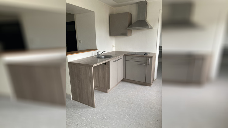 Ma-Cabane - Location Appartement Guîtres, 57 m²