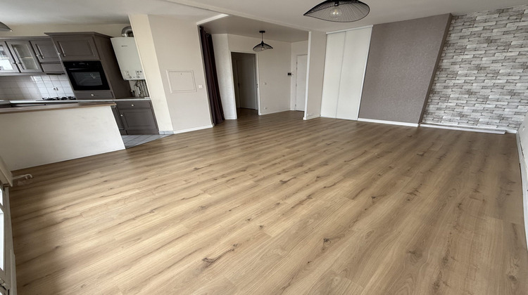 Ma-Cabane - Location Appartement Guyancourt, 67 m²