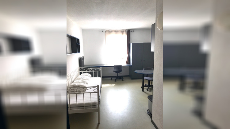 Ma-Cabane - Location Appartement Guyancourt, 18 m²