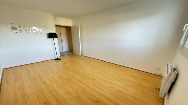 Ma-Cabane - Location Appartement Guyancourt, 74 m²