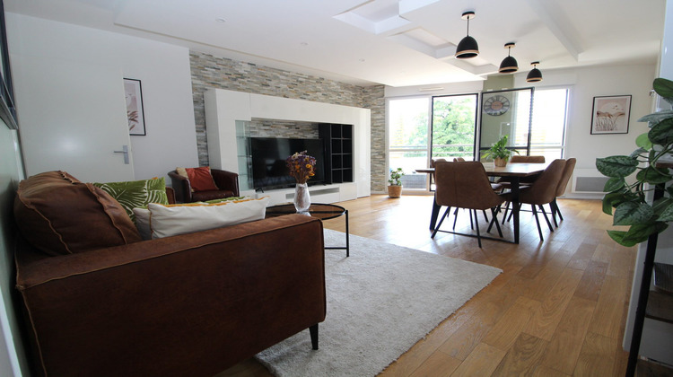 Ma-Cabane - Location Appartement Guyancourt, 77 m²