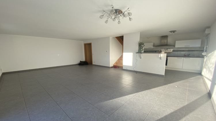 Ma-Cabane - Location Appartement Hagenthal-le-Bas, 72 m²