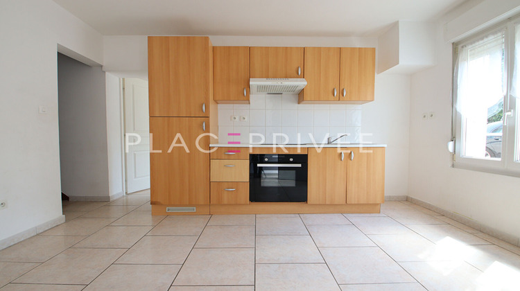 Ma-Cabane - Location Appartement HEILLECOURT, 94 m²
