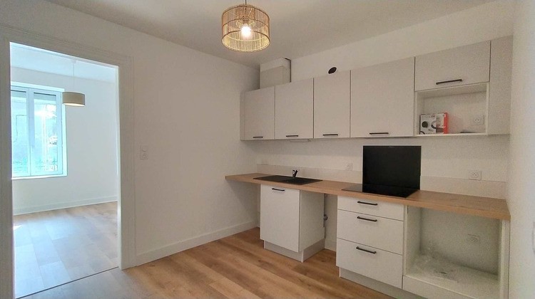 Ma-Cabane - Location Appartement Hennebont, 30 m²