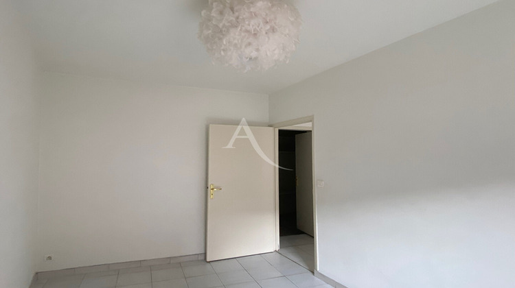 Ma-Cabane - Location Appartement HEREPIAN, 86 m²