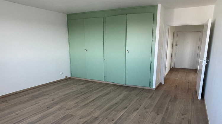 Ma-Cabane - Location Appartement Hoenheim, 53 m²