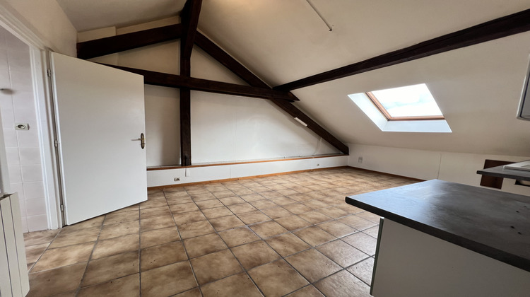 Ma-Cabane - Location Appartement Hombourg-Haut, 62 m²