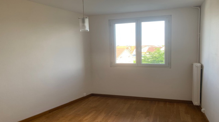 Ma-Cabane - Location Appartement HOUILLES, 60 m²