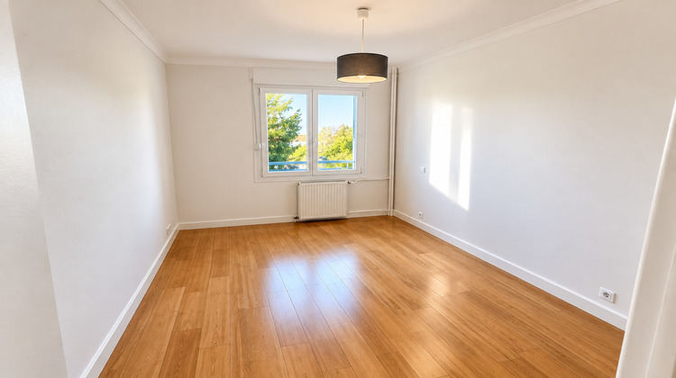 Ma-Cabane - Location Appartement HOUILLES, 60 m²