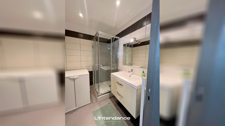 Ma-Cabane - Location Appartement Hyères, 28 m²