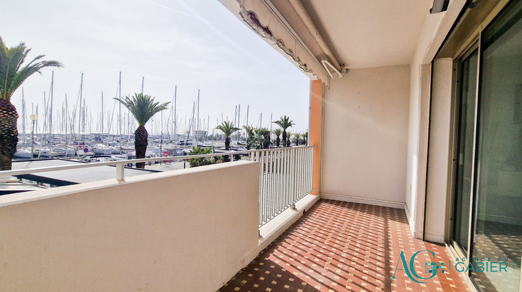 Ma-Cabane - Location Appartement Hyères, 77 m²