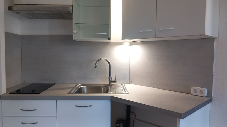 Ma-Cabane - Location Appartement Hyères, 37 m²