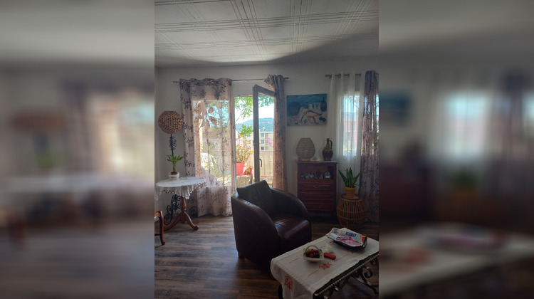 Ma-Cabane - Location Appartement Hyères, 30 m²