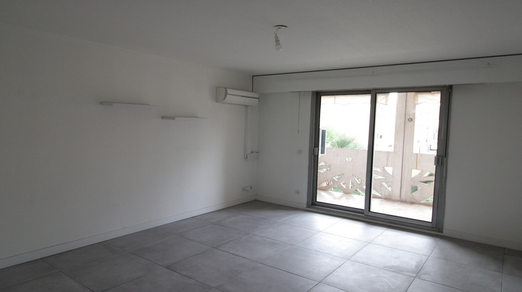 Ma-Cabane - Location Appartement Hyères, 45 m²