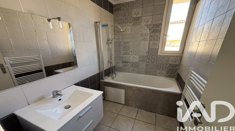 Ma-Cabane - Location Appartement Hyères, 38 m²
