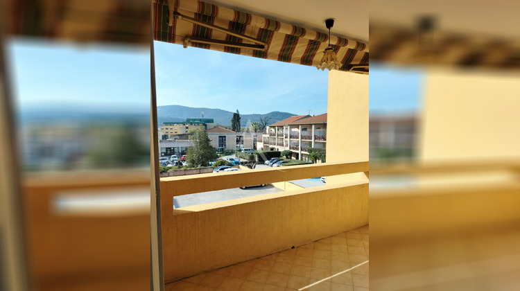Ma-Cabane - Location Appartement HYERES, 49 m²