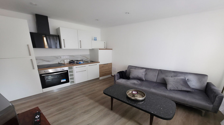 Ma-Cabane - Location Appartement IGE, 29 m²