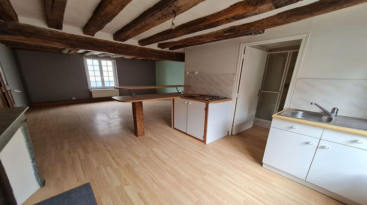 Ma-Cabane - Location Appartement ILLIERS-COMBRAY, 90 m²