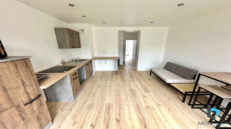 Ma-Cabane - Location Appartement ILLIERS-COMBRAY, 54 m²