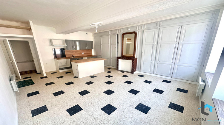 Ma-Cabane - Location Appartement ILLIERS-COMBRAY, 48 m²