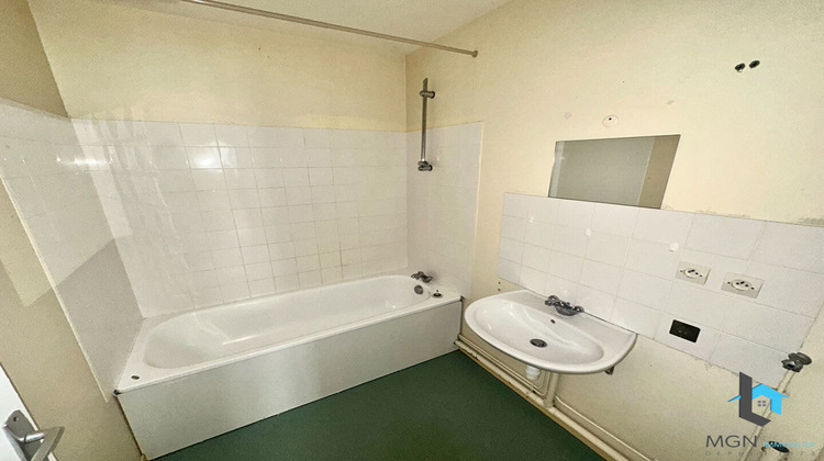 Ma-Cabane - Location Appartement ILLIERS-COMBRAY, 67 m²