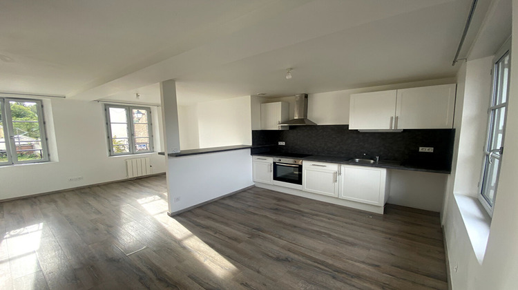 Ma-Cabane - Location Appartement ILLIERS-COMBRAY, 69 m²