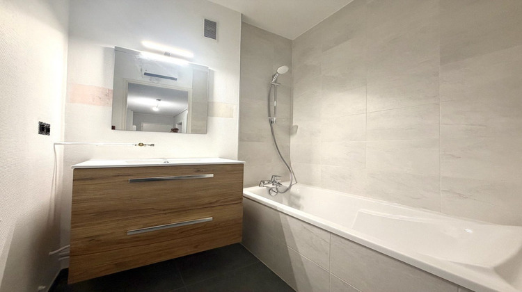 Ma-Cabane - Location Appartement Illkirch-Graffenstaden, 76 m²