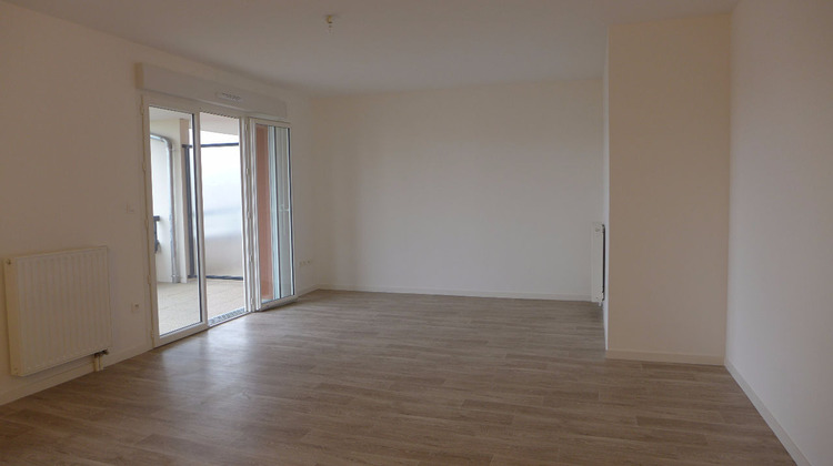 Ma-Cabane - Location Appartement INGRE, 61 m²