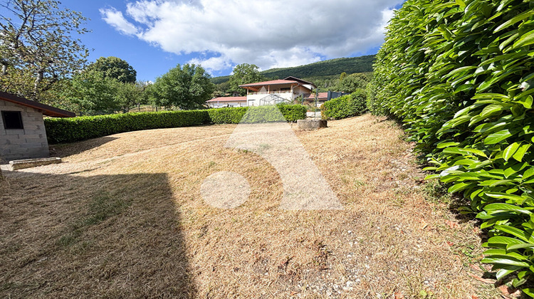 Ma-Cabane - Location Appartement INJOUX-GENISSIAT, 66 m²