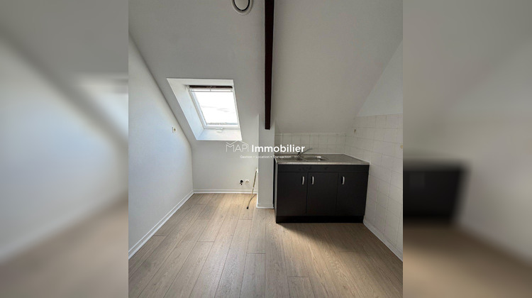 Ma-Cabane - Location Appartement Inzinzac-Lochrist, 23 m²