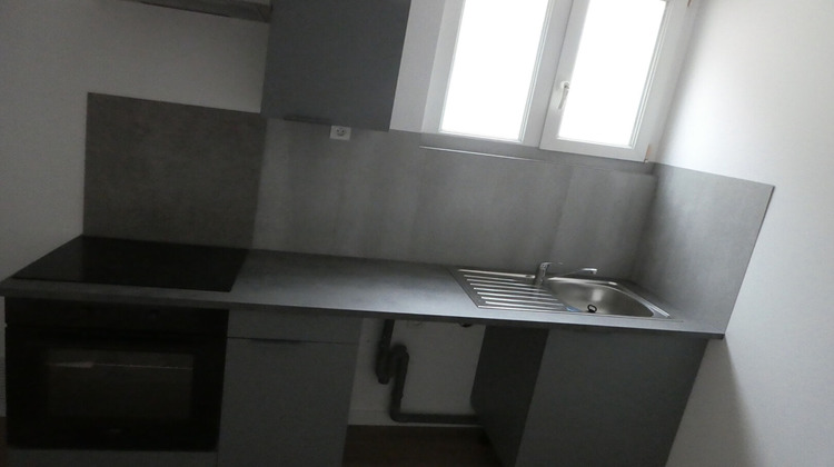 Ma-Cabane - Location Appartement ISBERGUES, 0 m²