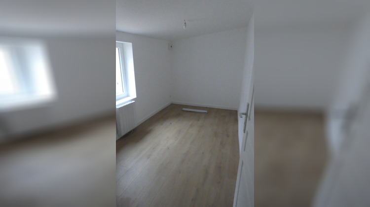 Ma-Cabane - Location Appartement ISBERGUES, 0 m²