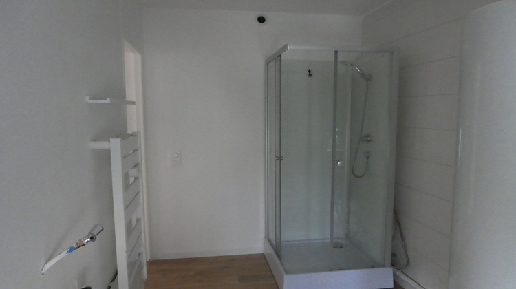 Ma-Cabane - Location Appartement ISBERGUES, 60 m²