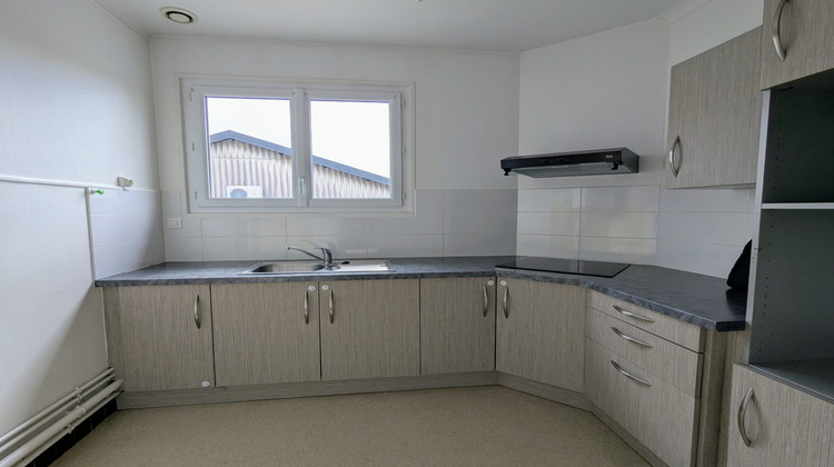 Ma-Cabane - Location Appartement Isigny-sur-Mer, 80 m²
