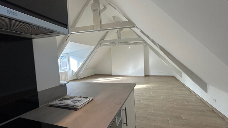 Ma-Cabane - Location Appartement ISIGNY-SUR-MER, 35 m²