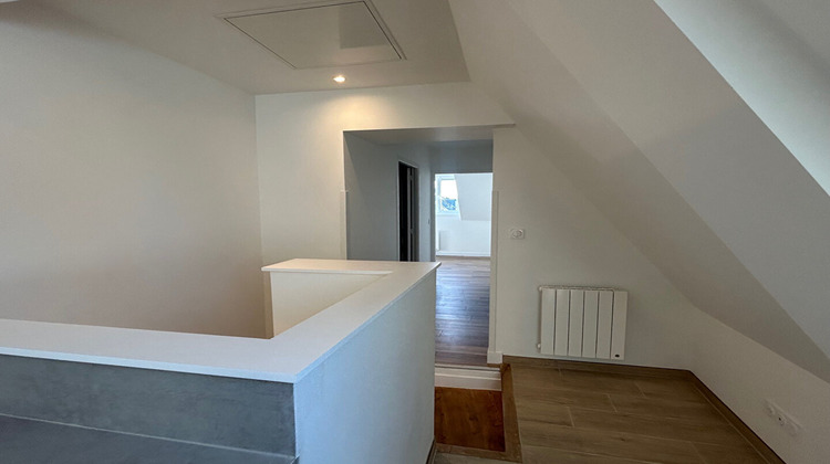 Ma-Cabane - Location Appartement ISIGNY-SUR-MER, 35 m²